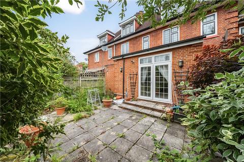 Flat 1, 18 Frithwood Avenue, Northwood, HA6 3LX