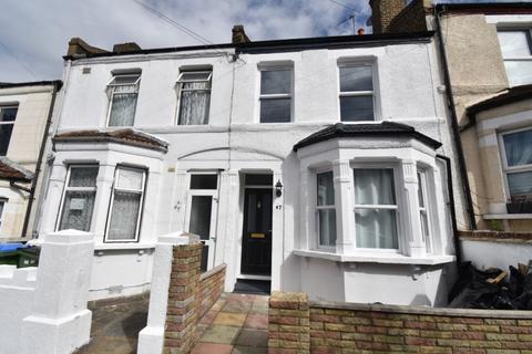 Plumstead - 2 bedroom terraced house for sale