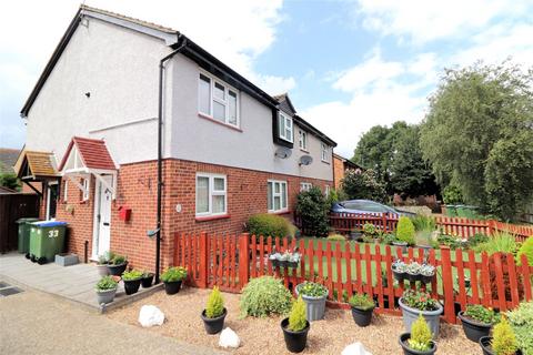 32 Ashurst Close, Dartford, DA1 4SX