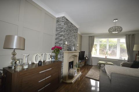 9 Henshaw Close, Bristol, BS15 1QQ