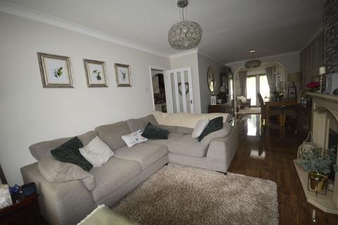 9 Henshaw Close, Bristol, BS15 1QQ