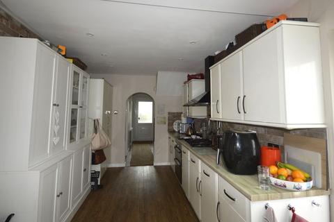 9 Henshaw Close, Bristol, BS15 1QQ