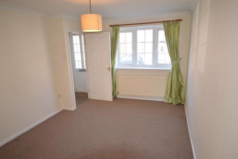 2 bedroom terraced house to rent, Countess Road, St James