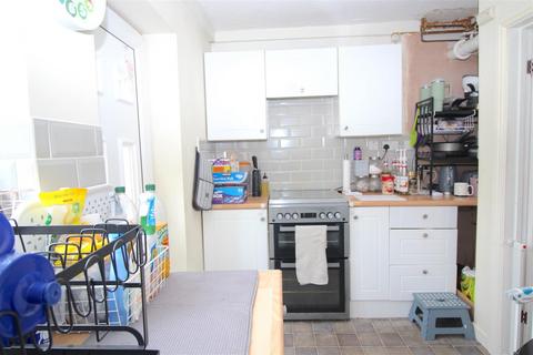 3 bedroom end of terrace house for sale, Eddish Road, Birmingham B33