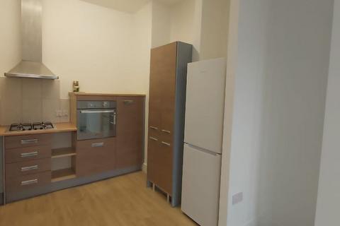 1 bedroom flat to rent, St James Road