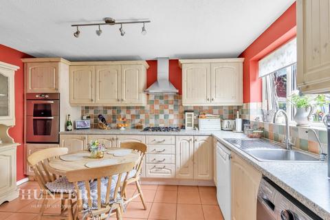 3 bedroom semi-detached house for sale, Ewood, Bardsley, Oldham