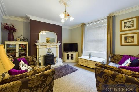 4 bedroom end of terrace house for sale, Aberdeen Terrace, Scarborough