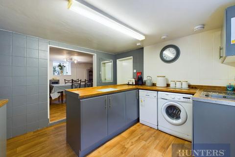 4 bedroom end of terrace house for sale, Aberdeen Terrace, Scarborough