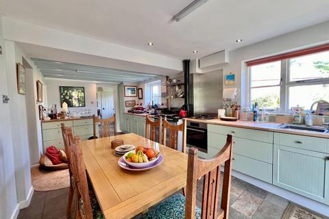 4 bedroom semi-detached house for sale, Church Road, Arlingham, Gloucester