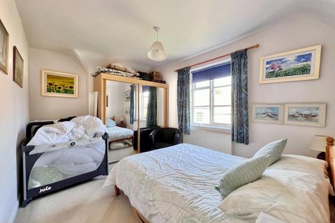 Glendower Church Road, Arlingham, Gloucester, GL2 7JL