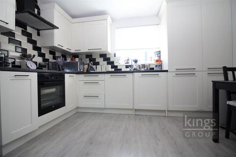 66 Gladwin Way, Harlow, CM20 1AS