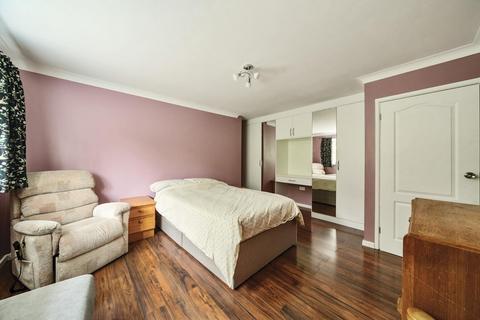 40 Ashdown Close, Chandler's Ford, Eastleigh, SO53 5QF