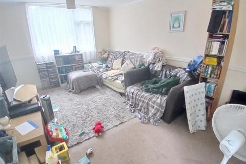3 bedroom terraced house for sale, Magyar Crescent, Whitestone, Nuneaton