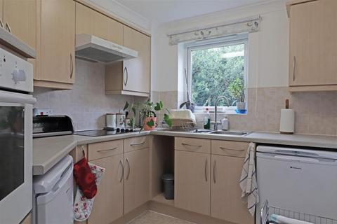 1 bedroom retirement property for sale, London Road, Redhill