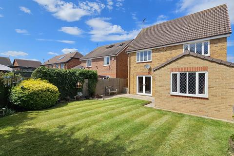 4 bedroom detached house for sale, Tilberthwaite Close, Gamston