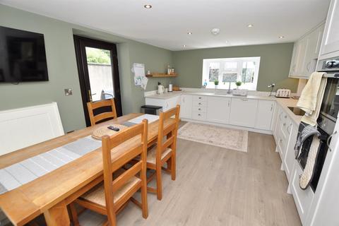 Brynawel Spring Gardens, Whitland, SA34 0HL