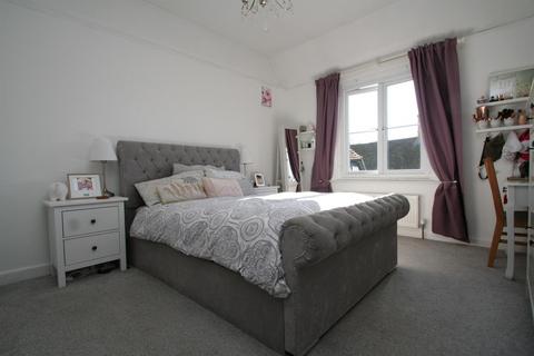 3 bedroom apartment for sale, High Street, Goring, Reading