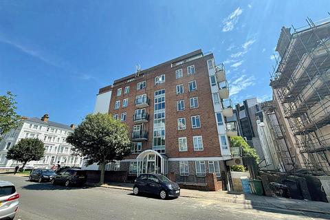 3 bedroom flat for sale, Howard Square, Eastbourne