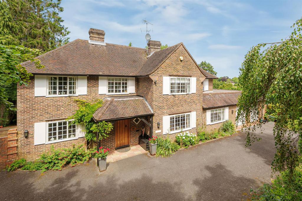 Woodland Way, Kingswood 5 bed detached house for sale £1,500,000