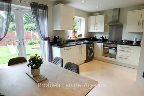 3 bedroom link detached house for sale, Saints Walk, Barlestone