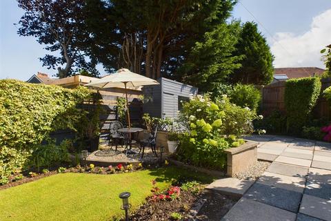 6 Bowland Road, Heysham, Morecambe, LA3 2EN
