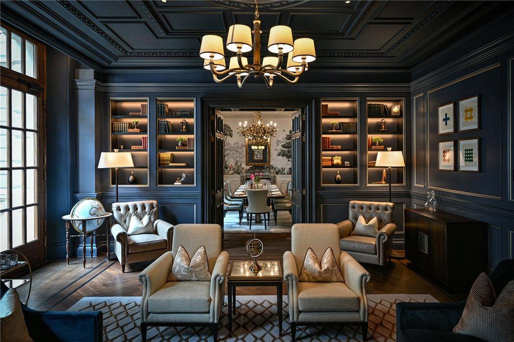 Chartwell Lounge