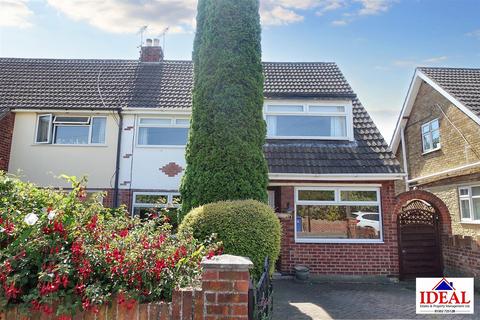 3 bedroom semi-detached house for sale, Swinburne Avenue, Adwick-Le-Street, Doncaster