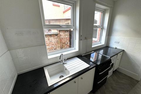 3 bedroom end of terrace house to rent, Belvoir Street, Derby DE23