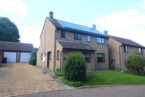 4 bedroom detached house for sale, Larklands, Longthorpe, Peterborough