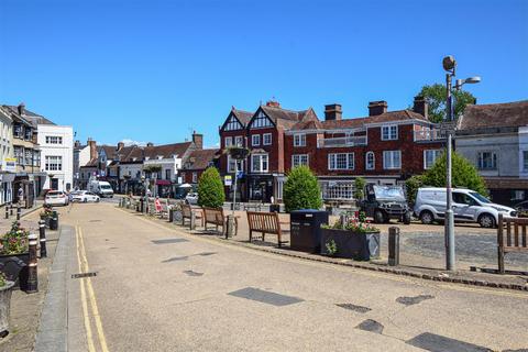 3 bedroom house for sale, High Street, Battle