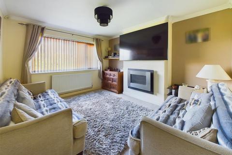 16 Grebe Close, Abbeydale, Gloucester, GL4 4XL