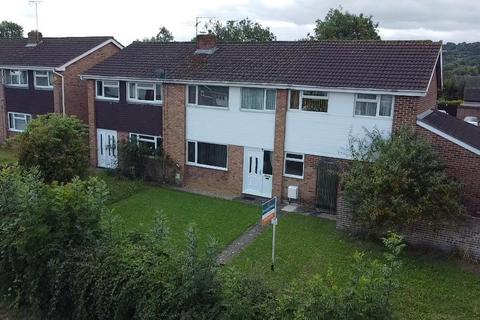 16 Grebe Close, Abbeydale, Gloucester, GL4 4XL