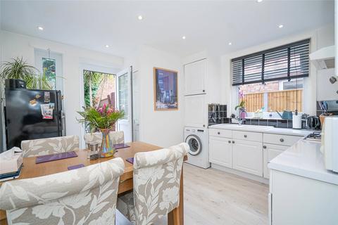 7 Kitchener Road, London, N2 8AS