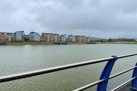 2 bedroom apartment for sale, Cwrt Westfa, Llanelli