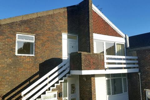 2 bedroom flat to rent, Falmer Road, Brighton