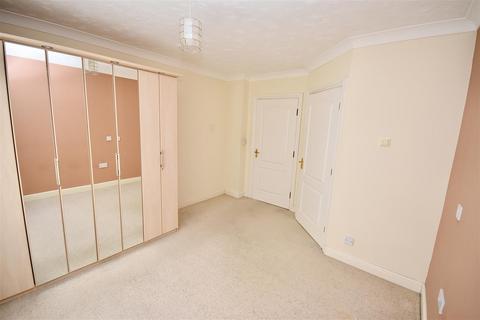 2 bedroom apartment for sale, Willow House, Station Road, Linslade, LU7 2NF