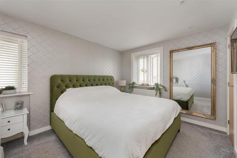 3 Halford Close, Herne Bay, CT6 7UN