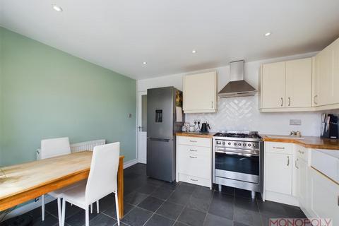 2 bedroom semi-detached house for sale, Mountain Close, Hope, Wrexham