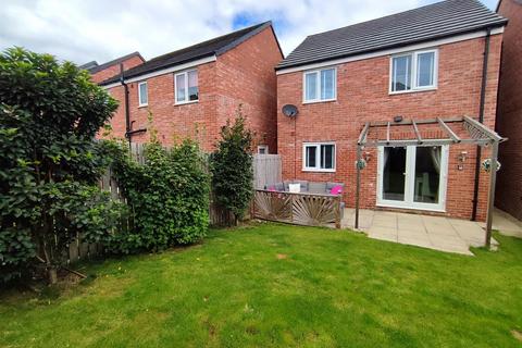 3 bedroom detached house for sale, Eagle Avenue, Wilthorpe, Barnsley S75 1PD