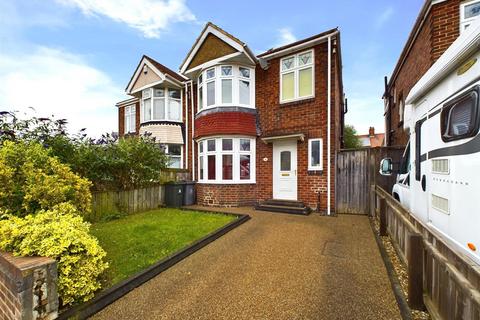 3 bedroom semi-detached house for sale, Eastward Green, West Monkseaton