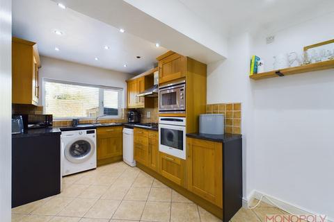 3 bedroom end of terrace house for sale, Y Berllan, Coedpoeth, Wrexham