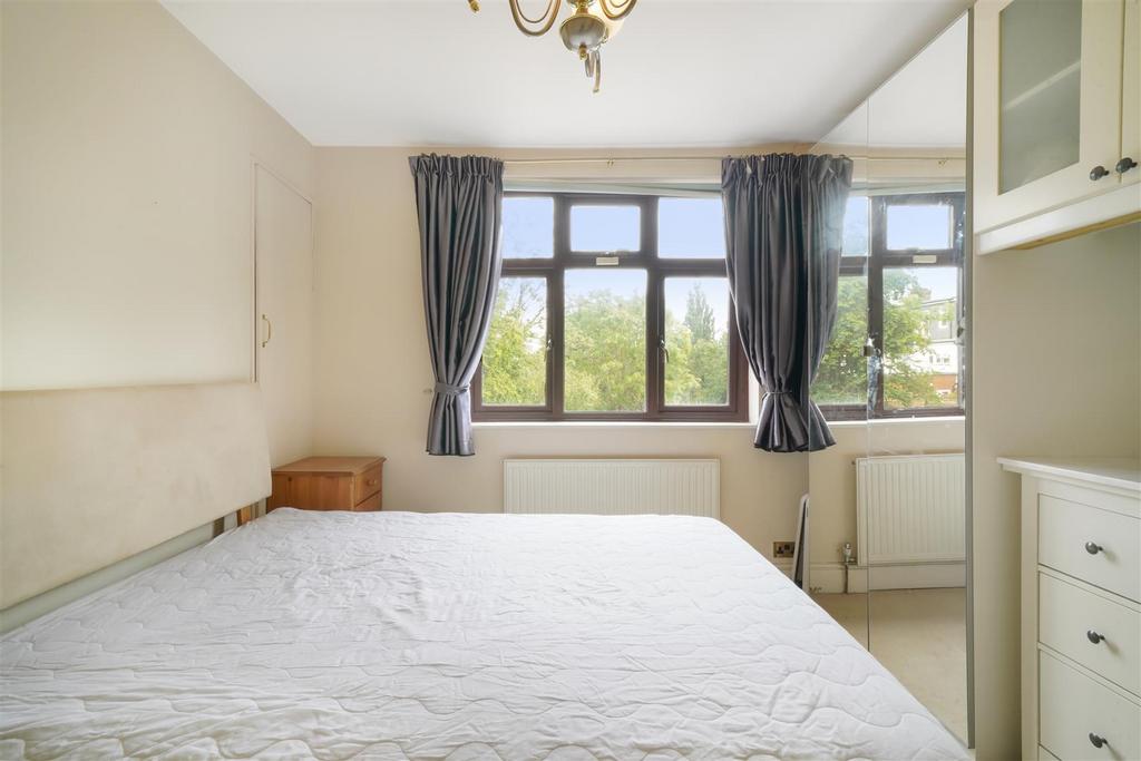 16 Greenford Road - cb TGMCXOb Wj Ch Mo GQ4b V.jpg
