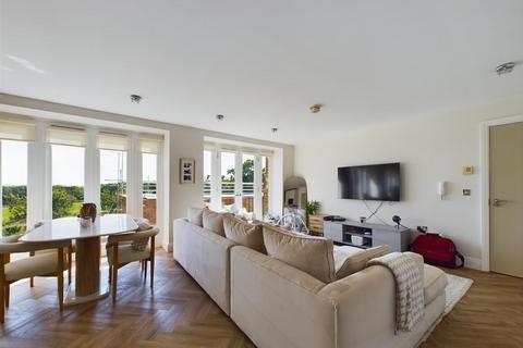 2 bedroom apartment for sale, Arcade Park, Tynemouth