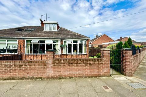 3 bedroom semi-detached bungalow for sale, Shoreswood Walk, Middlesbrough