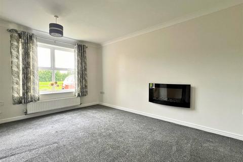 3 bedroom end of terrace house for sale, Hadrians Walk, Scarborough