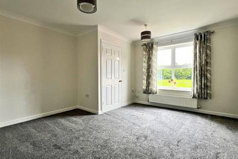 3 bedroom end of terrace house for sale, Hadrians Walk, Scarborough