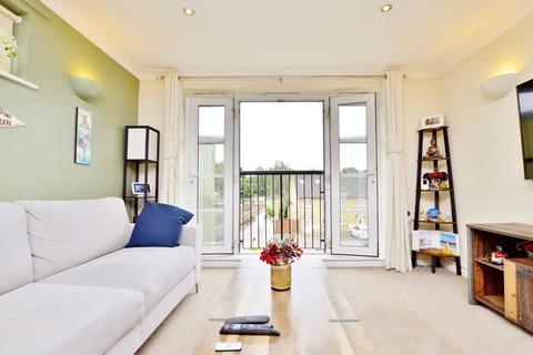 2 bedroom flat for sale, Lacewing Close, Plaistow