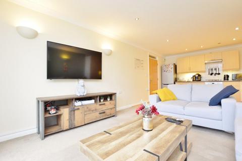 2 bedroom flat for sale, Lacewing Close, Plaistow