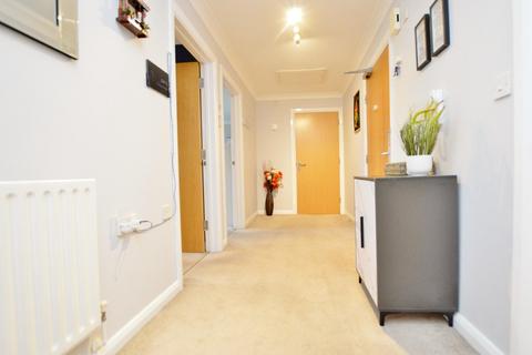 11 Lacewing Close, London, E13 8AD
