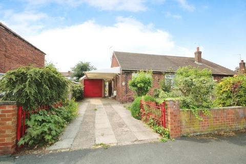 3 bedroom semi-detached bungalow for sale, Olive Grove, Harrogate, HG1 4RQ